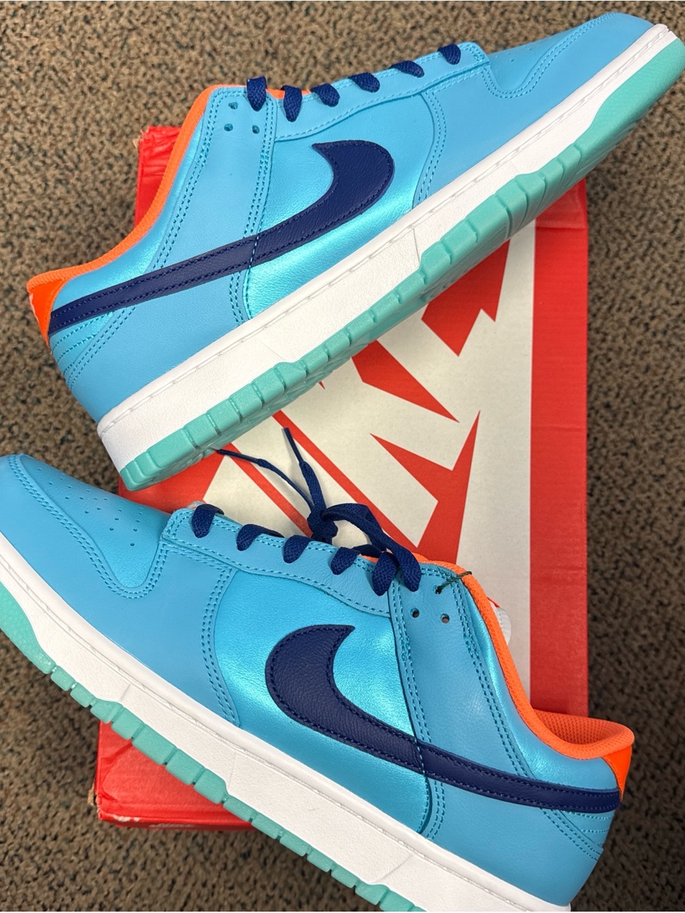 Nike Dunk Low SE Baltic Blue Total Orange